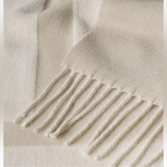 Toteme Monogram Jacquard Wool Scarf - Picture 2 of 5